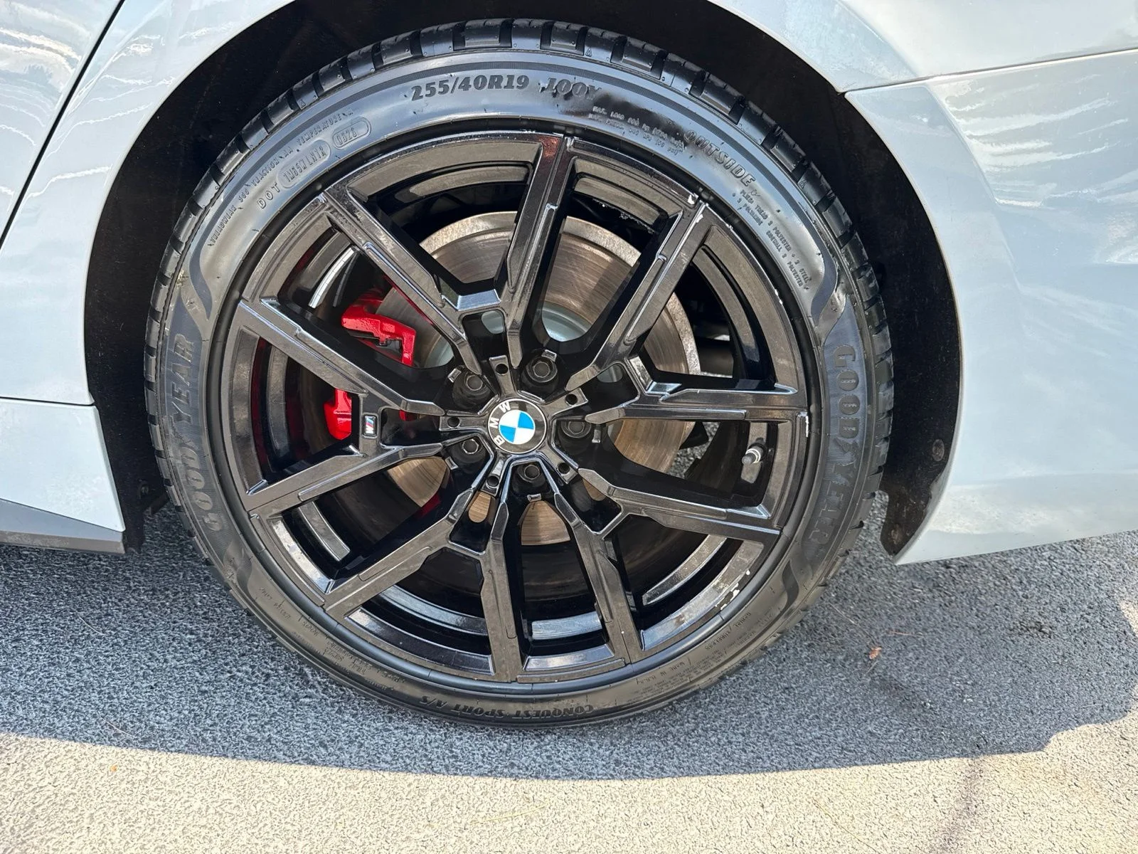 Used 2024 Gray BMW M440i xDrive image 29