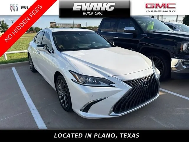 2024 Lexus ES 300h 300h Luxury's photo