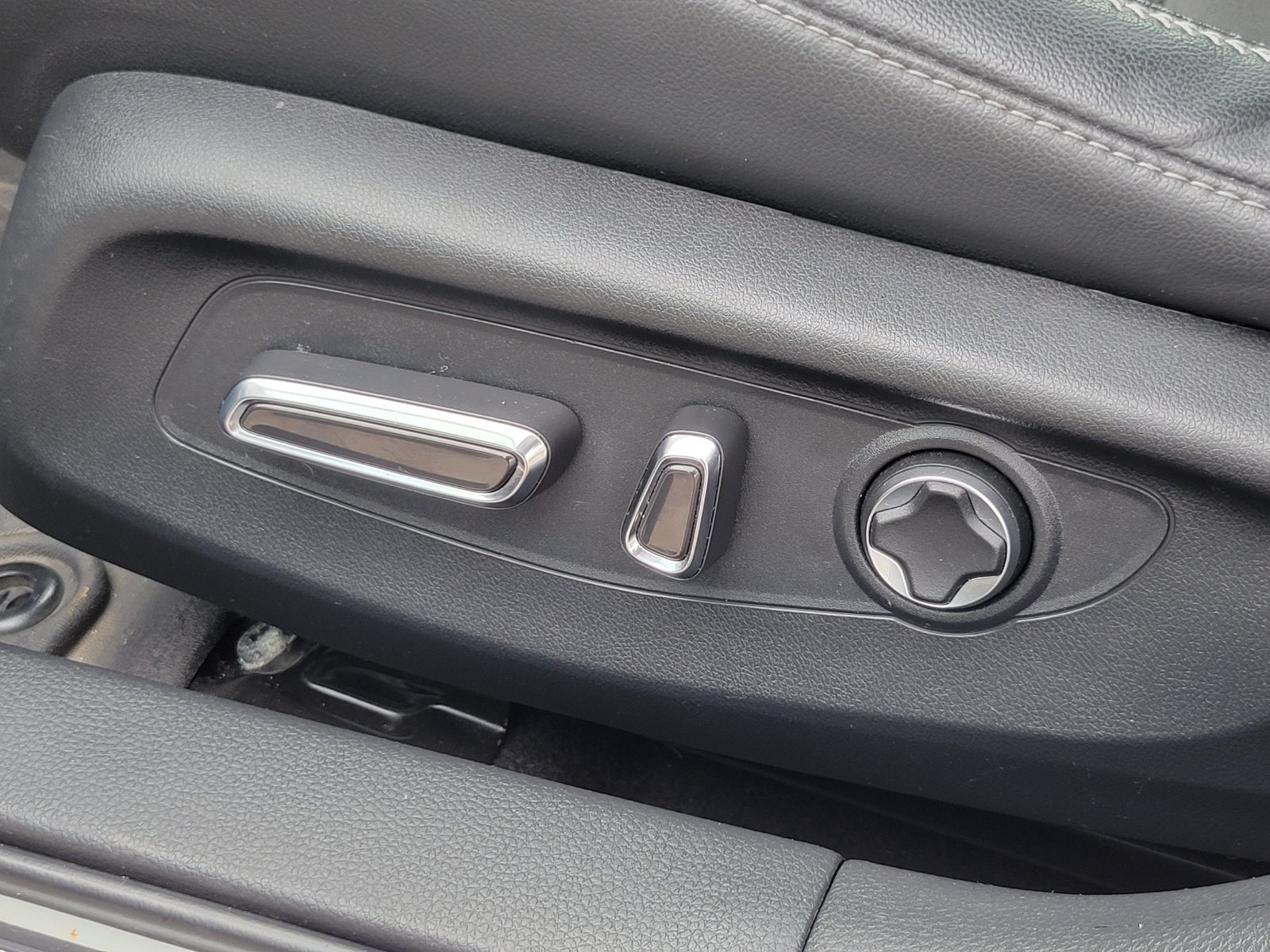Used 2025  Acura A-Spec Tech Package image 10