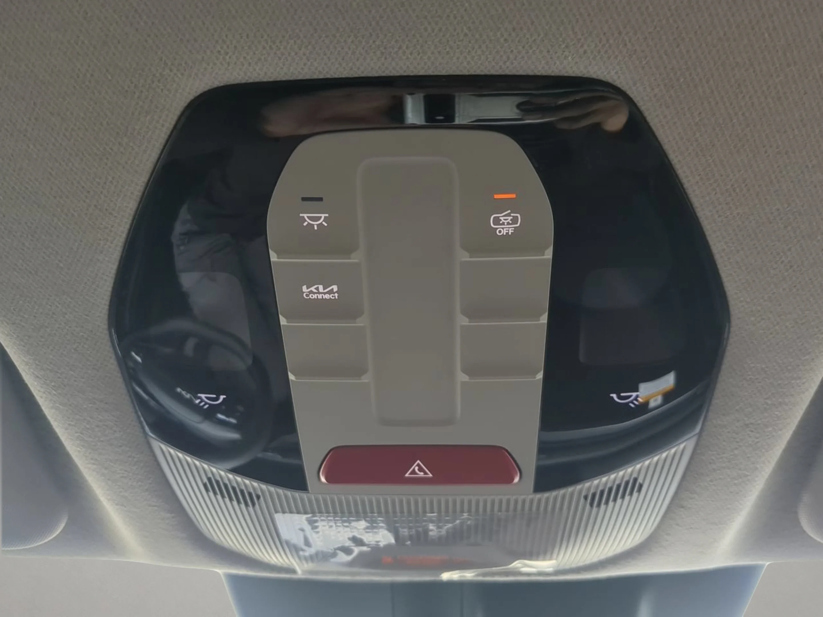 New 2026 Snow White Pearl Kia LXS image 59