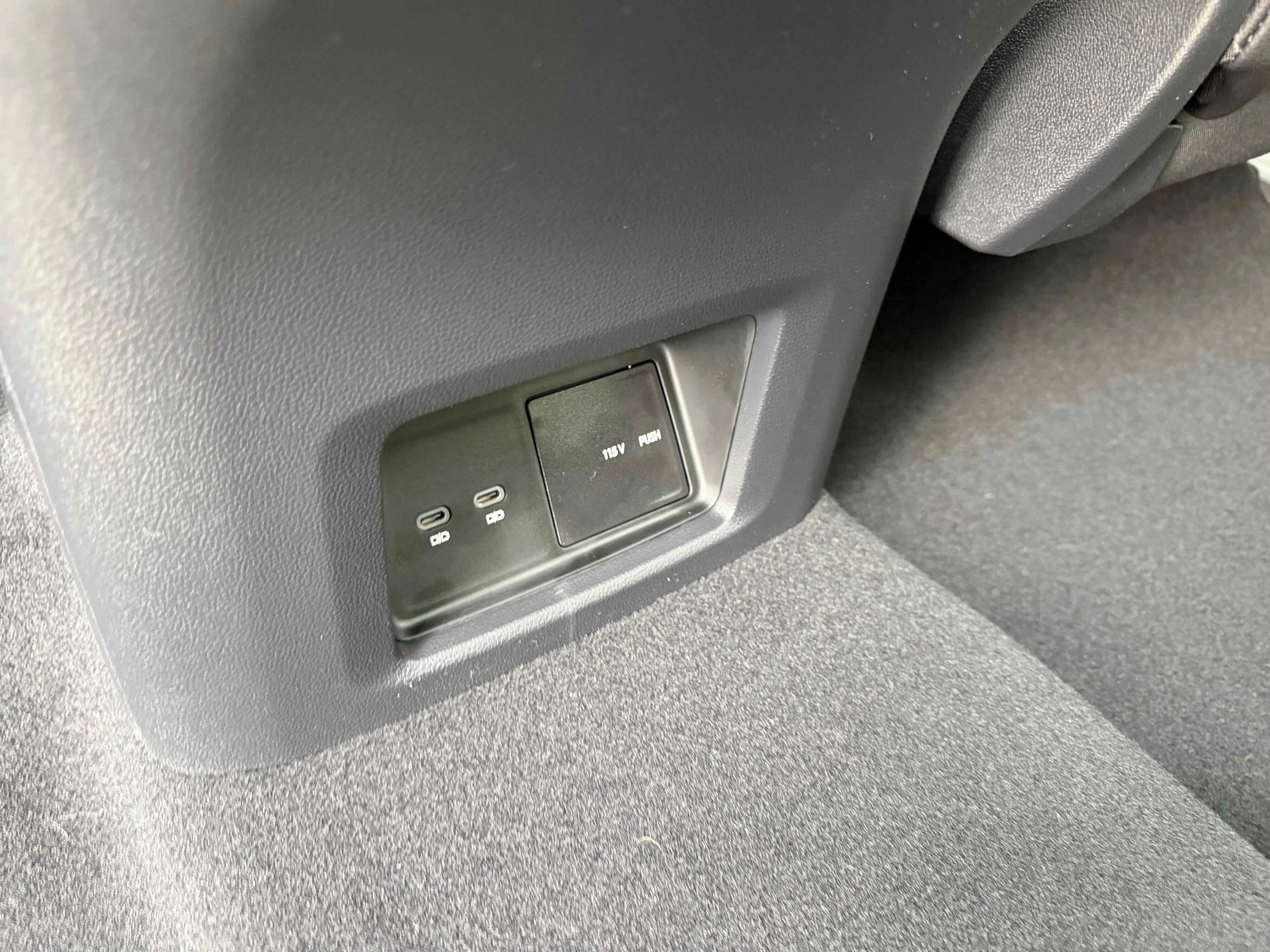 New 2026 Gray Volkswagen 2.0T SE w/Technology image 32