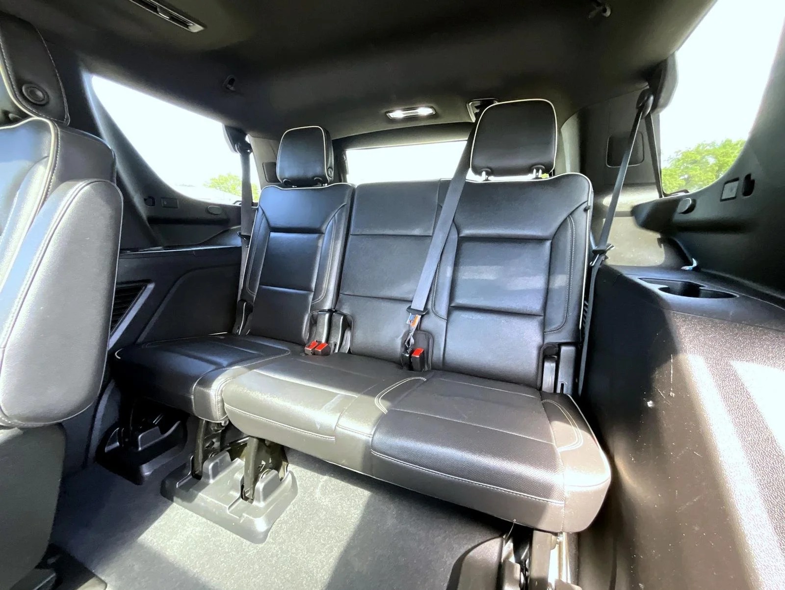 Used 2021 White Chevrolet LT image 24