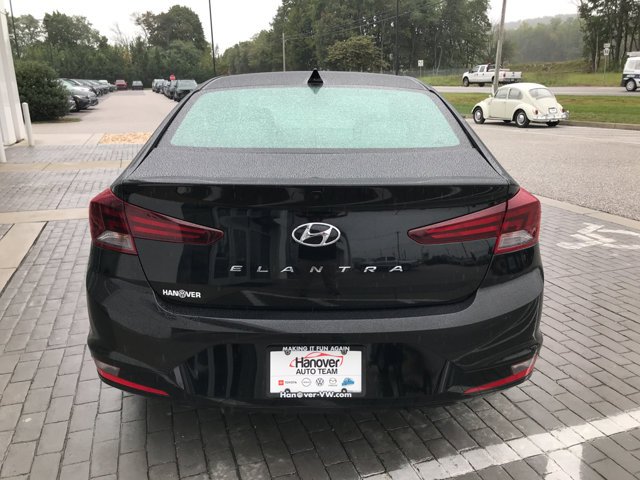 Used 2020 Phantom Black Hyundai SEL image 6