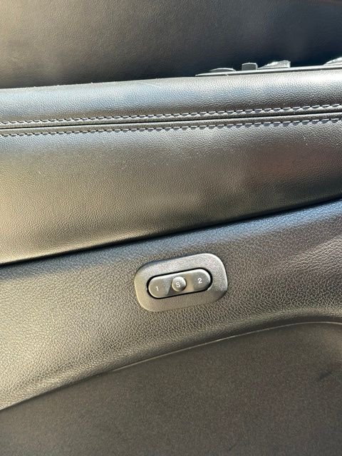 Used 2018 Billet Silver Metallic Clearcoat Jeep Limited image 12