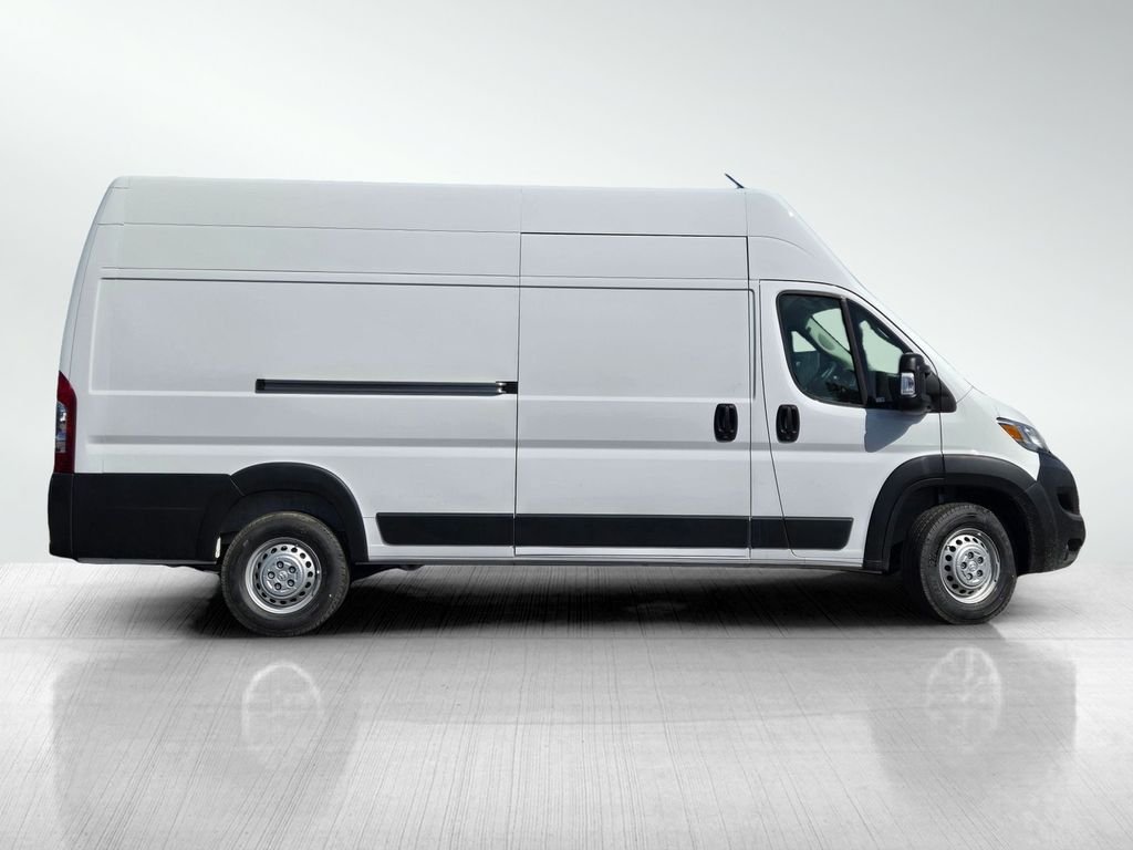 New 2026 Bright White Clear-Coat Exterior Paint RAM Tradesman image 3