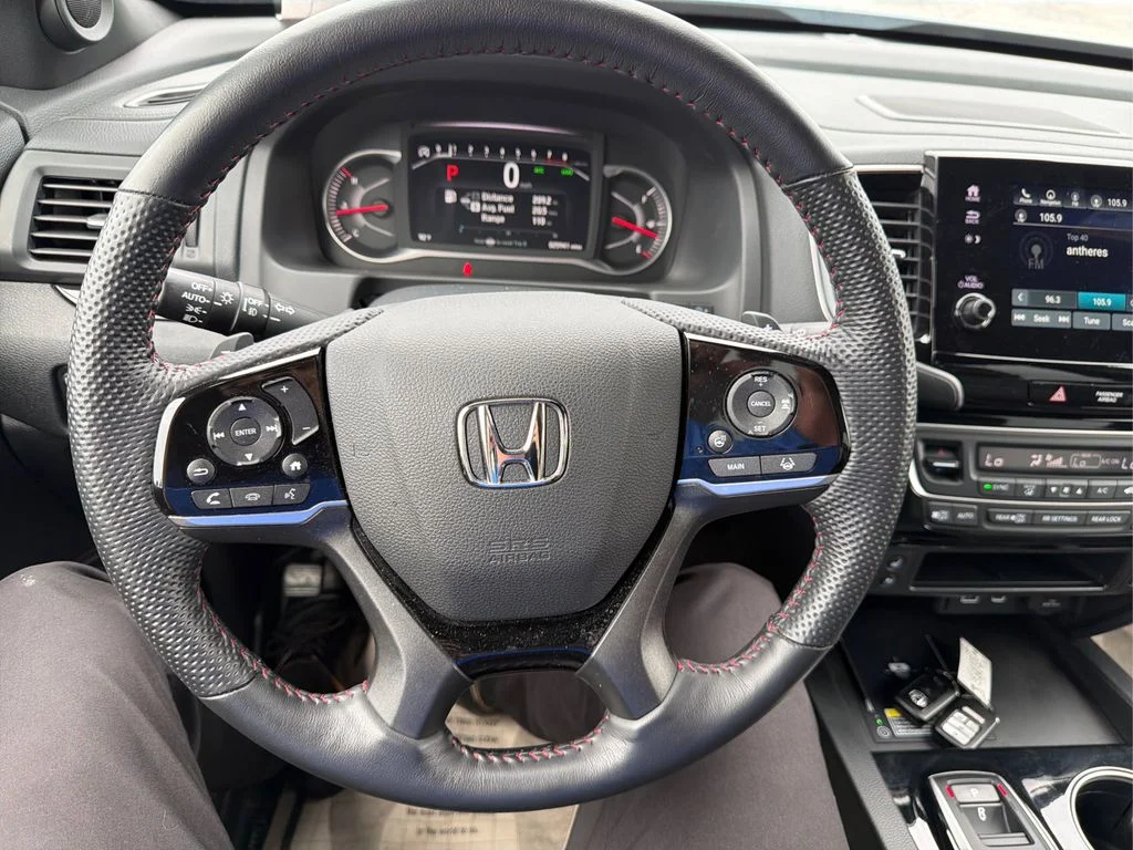 Used 2024 Gray Honda Black Edition image 14
