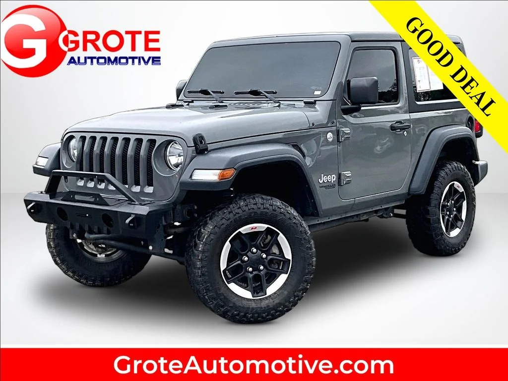 Used 2019 Gray Jeep Sport image 1