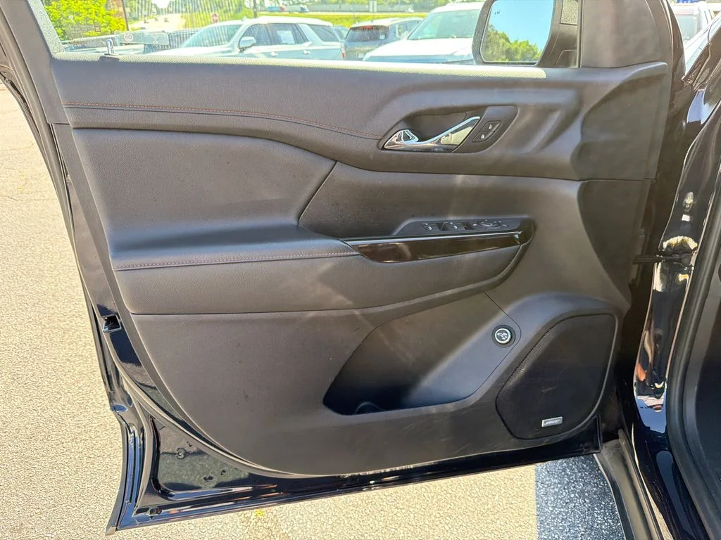 Used 2021 Blue GMC AT4 image 10