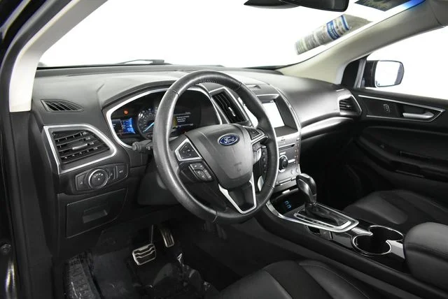 Used 2016 Black Ford Sport image 31