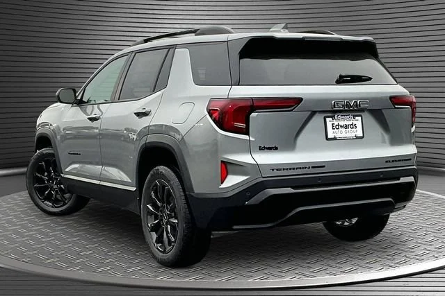 New 2026 Sterling Metallic GMC Elevation image 3