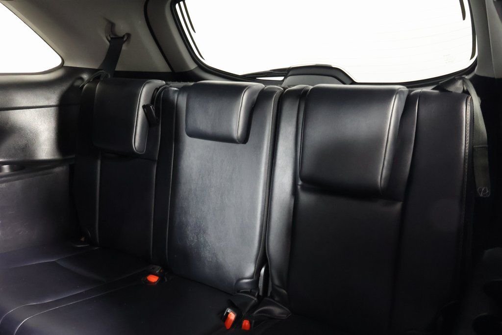 Used 2019 Shoreline Mist Toyota Limited image 12