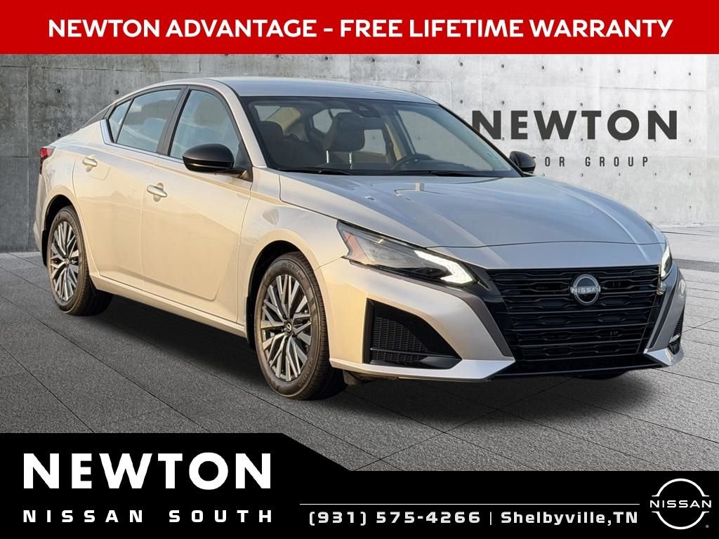 New 2026 Brilliant Silver Metallic Nissan 2.5 SV image 1