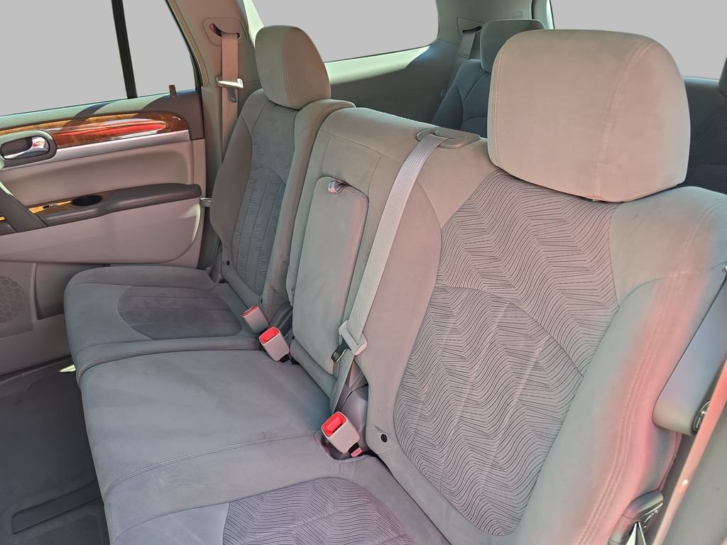 Used 2008 WHITE OPAL Buick CX image 15