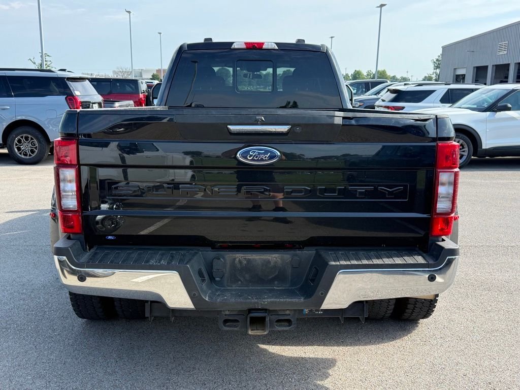 Used 2022 Agate Black Metallic Ford XLT image 19