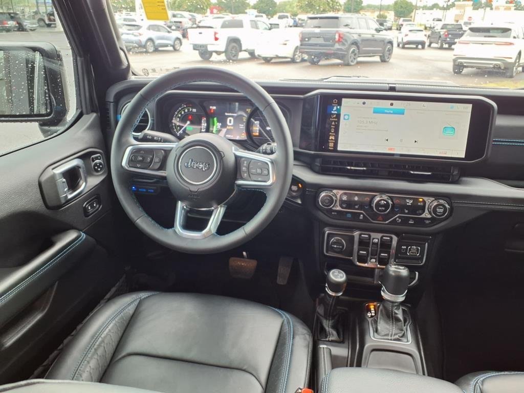 Used 2024 Black Clearcoat Jeep High Altitude image 25