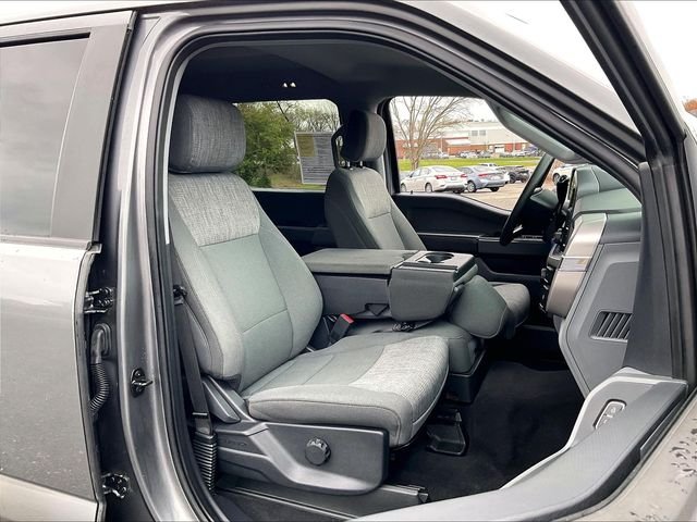 Used 2023 Gray Ford XLT image 11