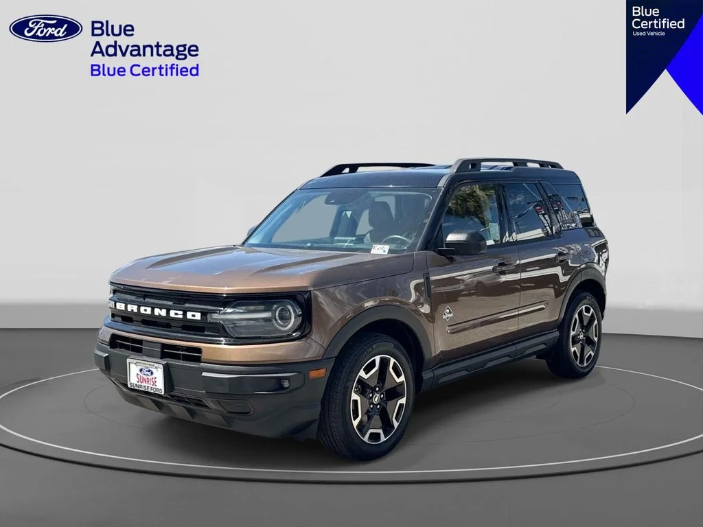 2022 Ford Bronco Sport Outer Banks 4X4's photo