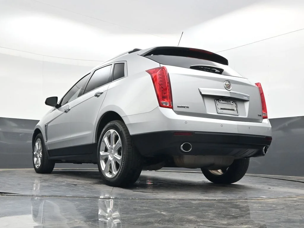 Used 2015 Radiant Silver Metallic Cadillac Performance image 28