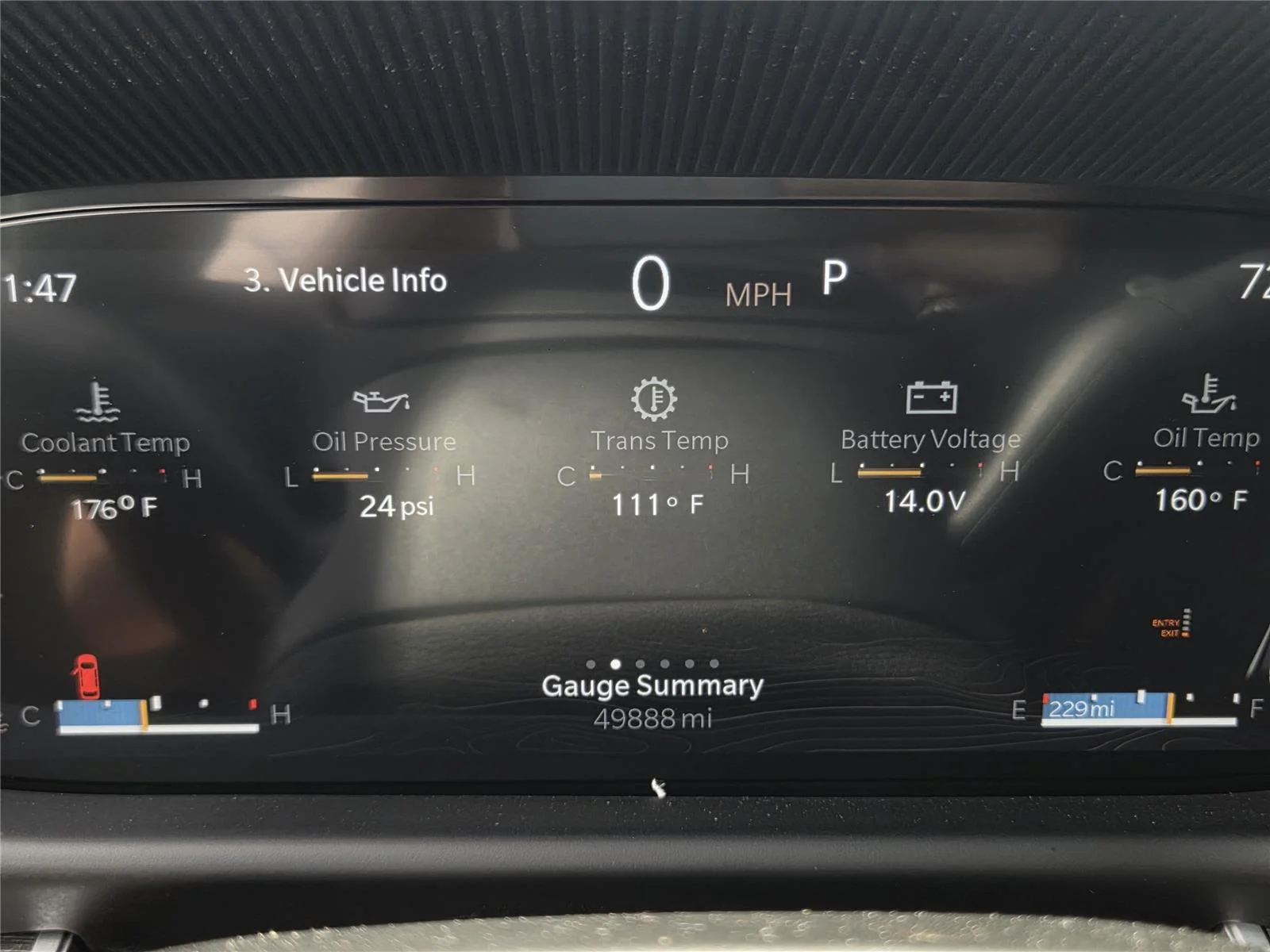 Used 2024 Diamond Black Crystal Pearlcoat Jeep Series III image 24