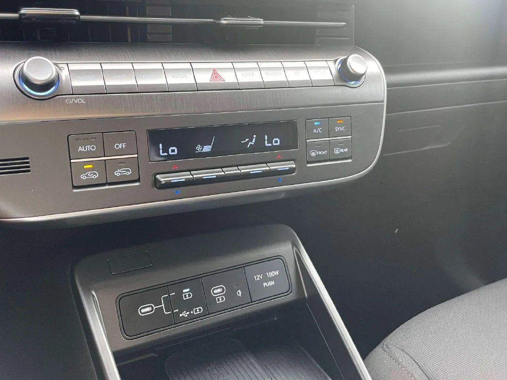 Certified Used 2024 Gray Hyundai SEL image 31