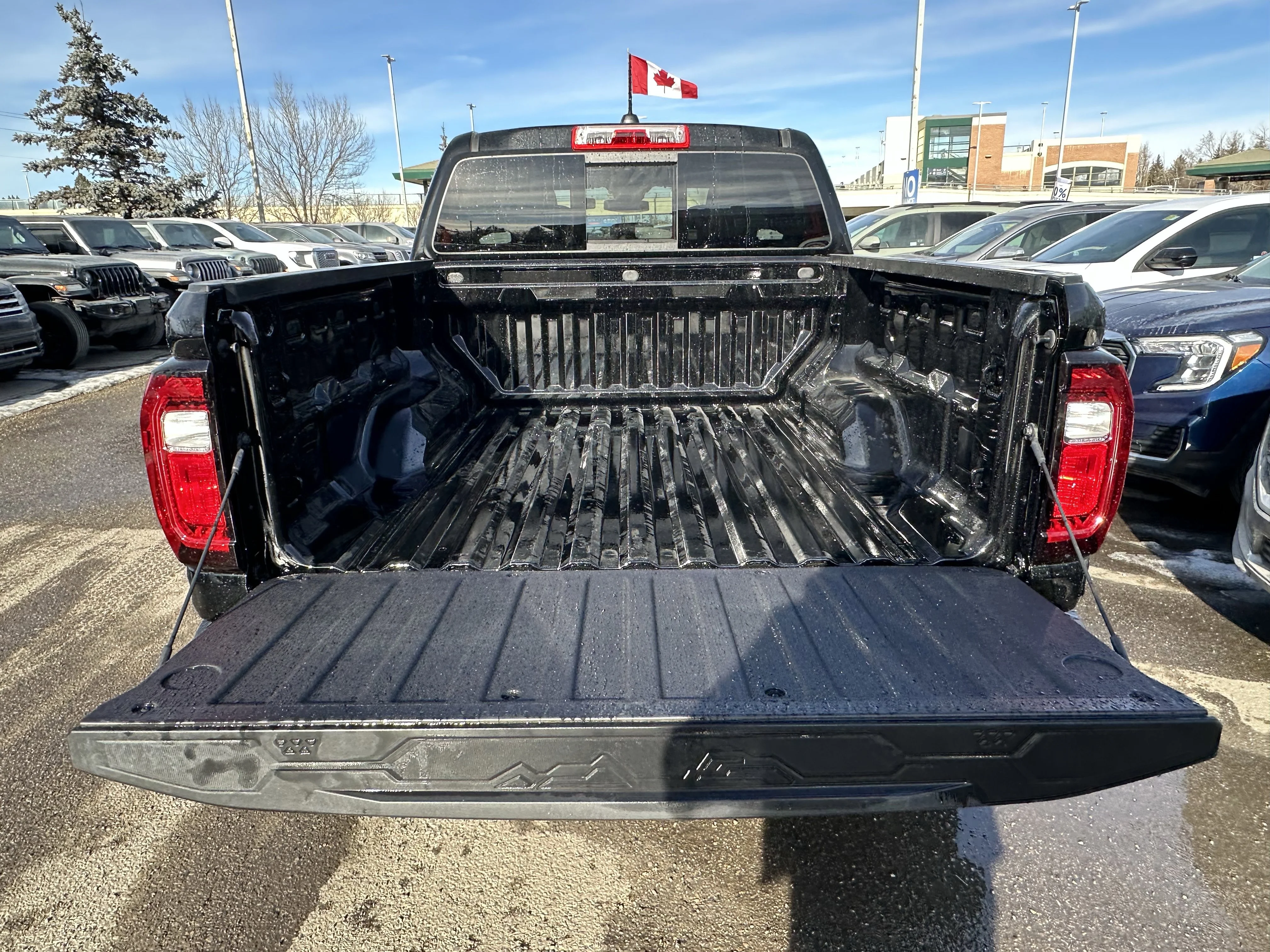 New 2026 Onyx Black GMC Elevation image 8