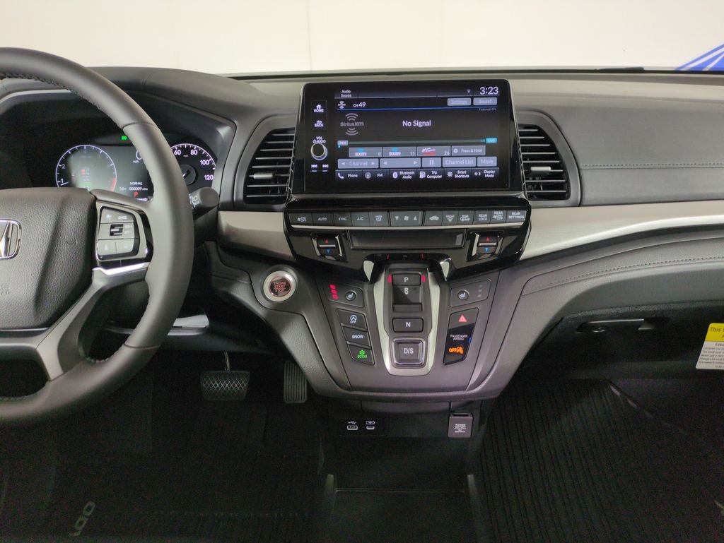 2026 Honda Odyssey EX-L - Photo 17