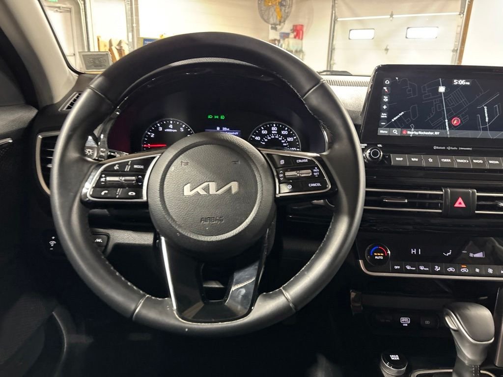 Used 2023 Blue Kia EX image 11