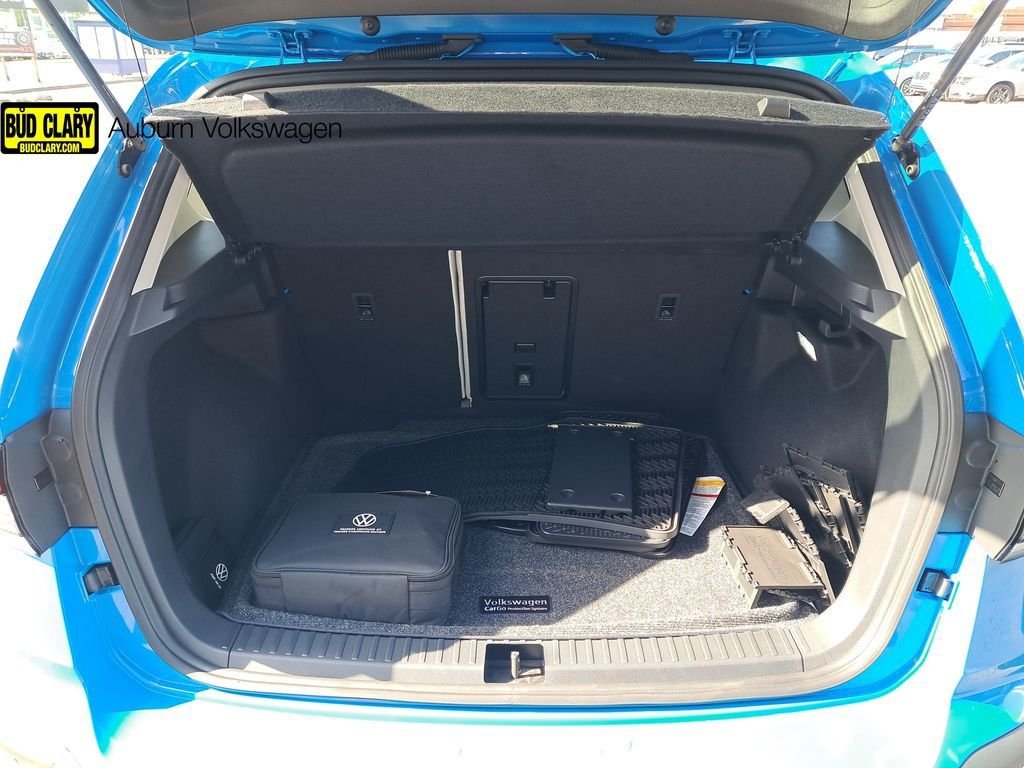 New 2026 Blue Volkswagen 1.5T SE image 27