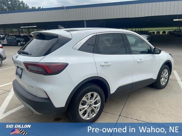 Used 2023 White Ford Active image 5
