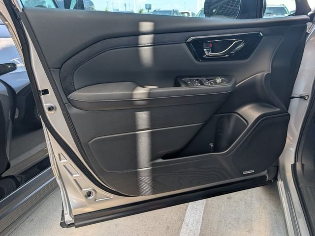 New 2026 ICE SILVER METALLIC Subaru Limited Hybrid image 16