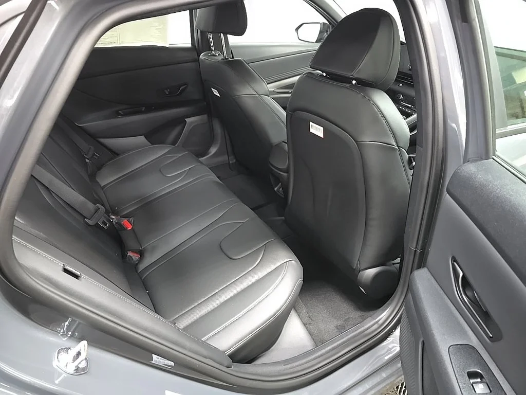 New 2026 Gray Hyundai SEL Sport image 18