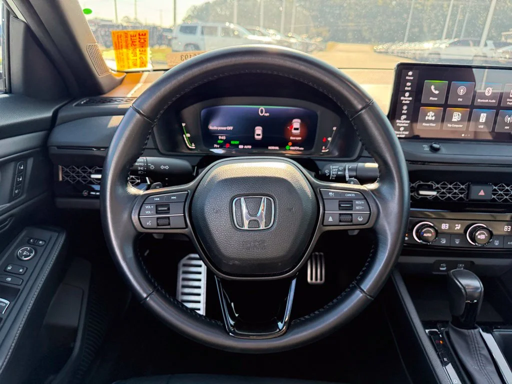 Used 2023 White Honda Sport-L image 11