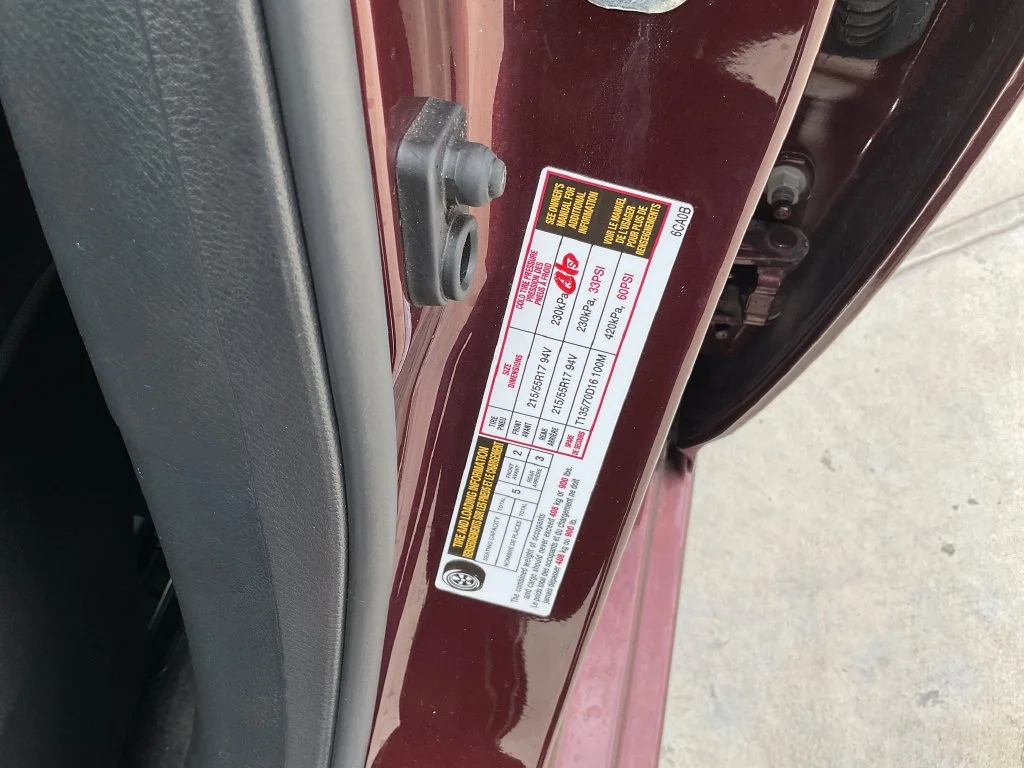 Used 2024 Red Nissan 2.5 SV image 30