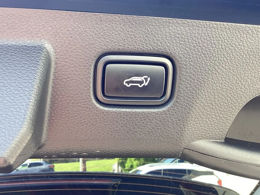 Used 2025 Blue Kia EX image 26