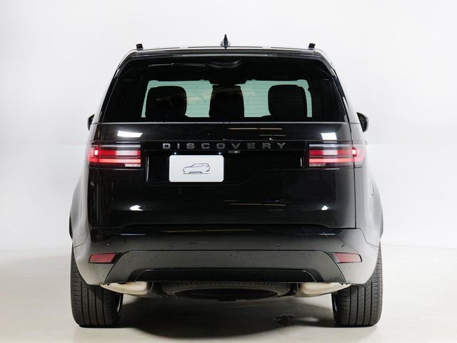 Certified Used 2025 Santorini Black Metallic Land Rover Dynamic SE image 7