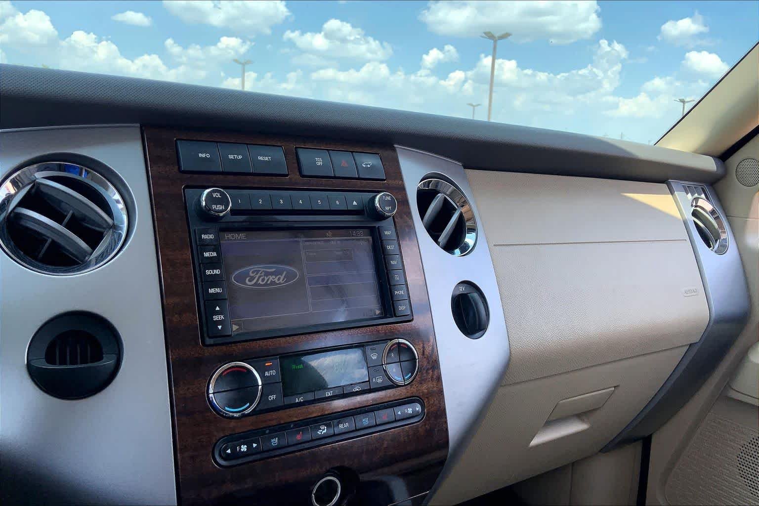 Used 2013 Blue Jeans Metallic Ford XLT image 35