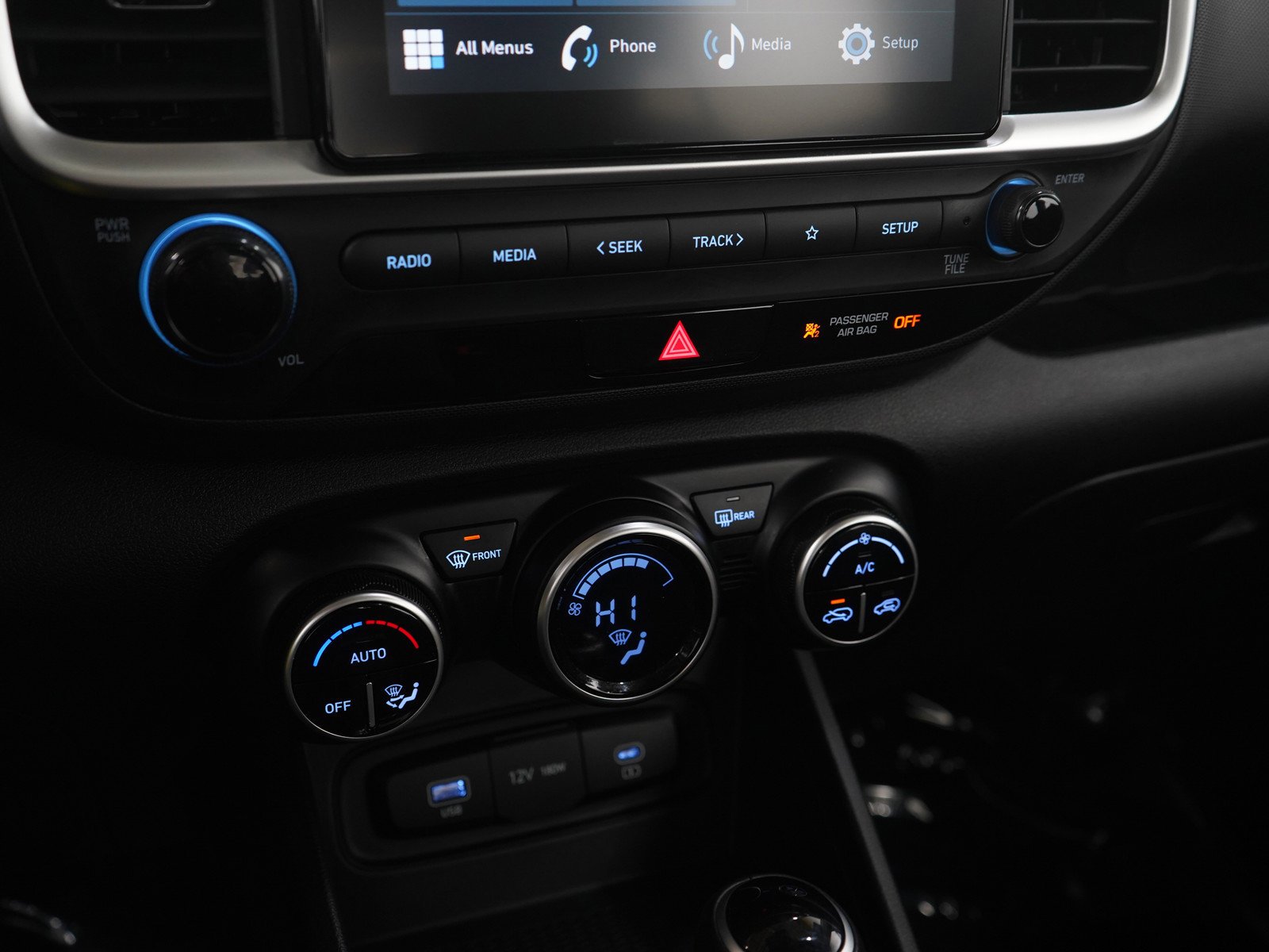 2023 Hyundai Venue SEL - Photo 22
