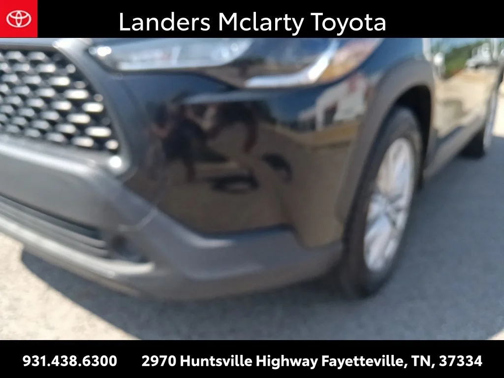 Used 2023 Black Toyota LE image 9