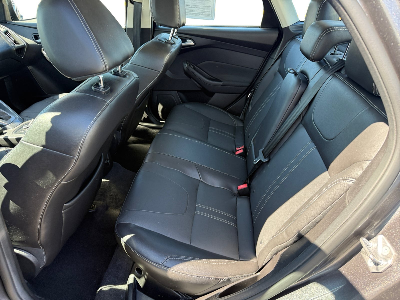 Used 2014 Sterling Gray Metallic FORD Titanium image 16