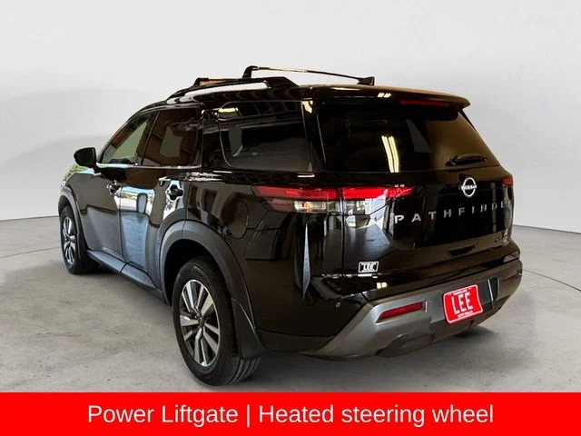 New 2026 Super Black Nissan SL image 3