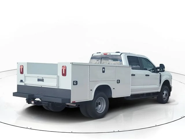 New 2026 Oxford White Ford XL image 5