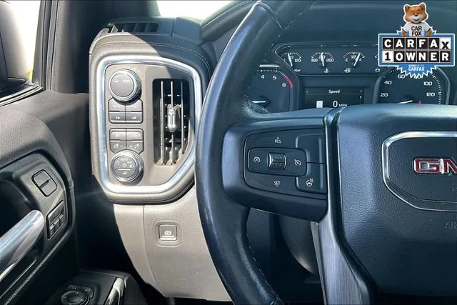Used 2022 Onyx Black GMC AT4 image 18
