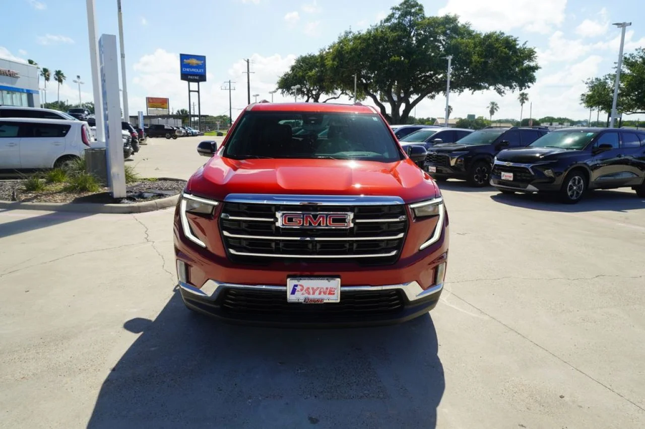 2026 GMC Acadia Elevation - Photo 2
