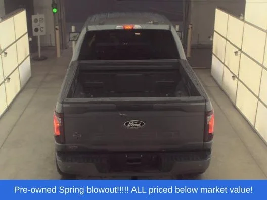 Used 2026 Gray Ford XLT image 6