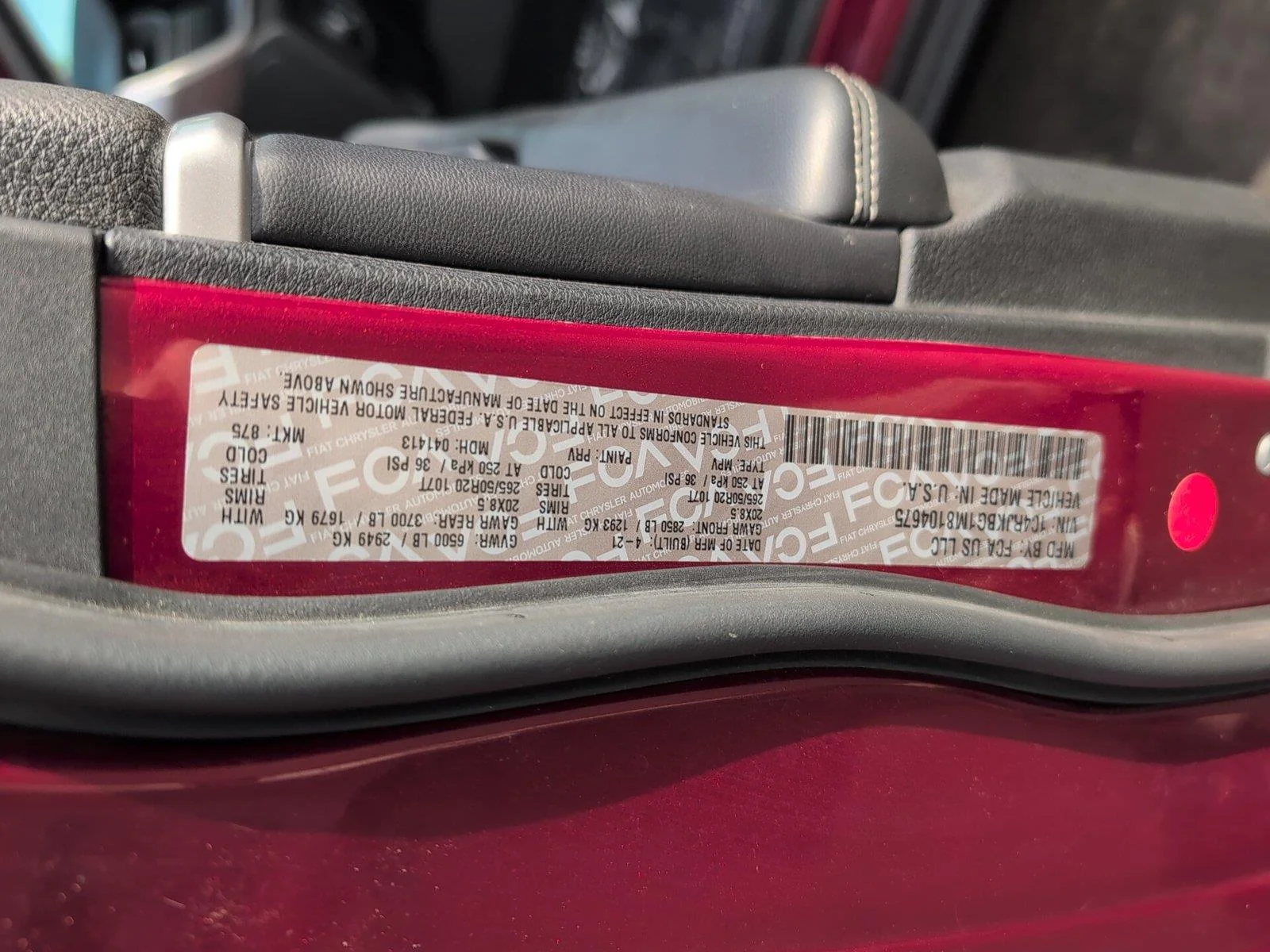 Used 2021 Velvet Red Pearlcoat Jeep Limited image 13