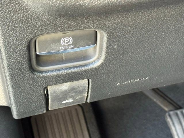 New 2026 Baltic Gray Metallic Clearcoat Jeep Limited image 12