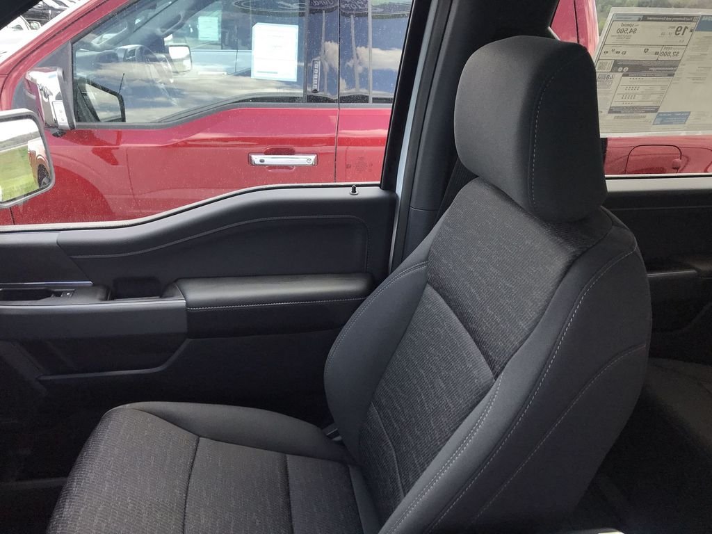 New 2026 White Ford XLT image 24