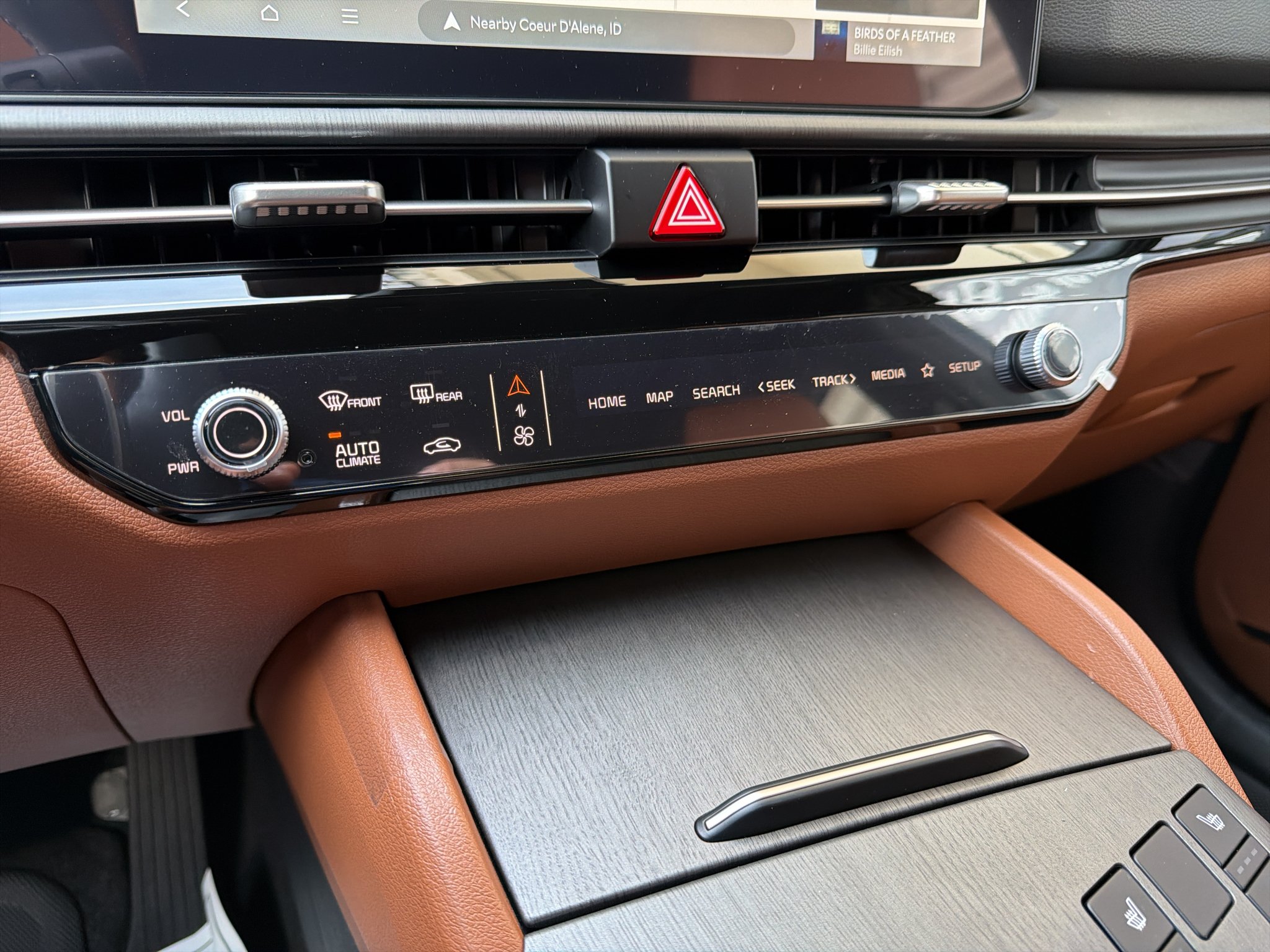 New 2027 Wolf Gray Kia X-Line image 23
