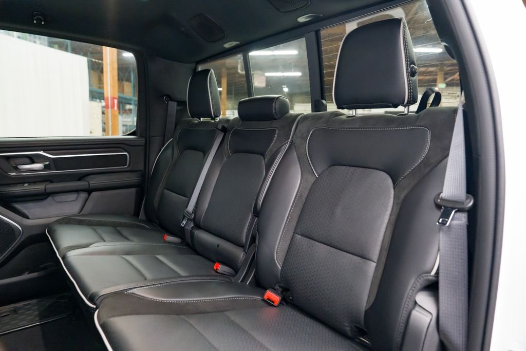 2026 RAM 1500 Laramie - Photo 27
