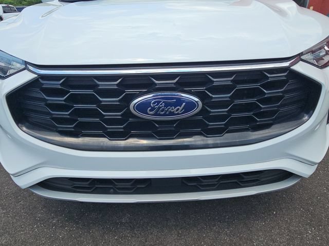Used 2023 White Ford ST-Line Select image 34